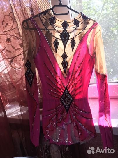 Купальник для художественной гимнастики