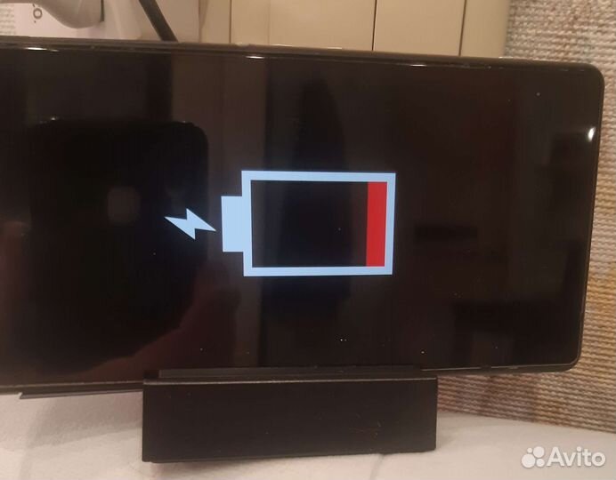 Зарядное устройство для смартфона Sony experia 2