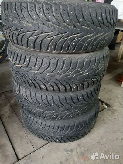 Yokohama IceGuard Stud IG65 205/60 R16 96T