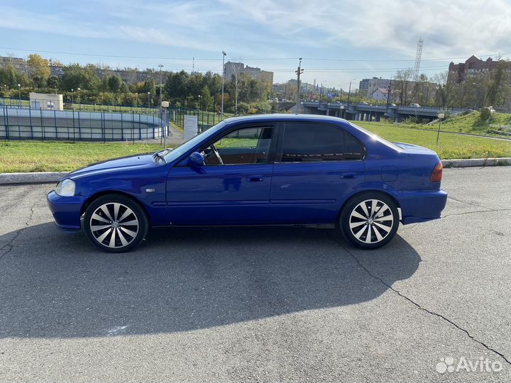 Honda Civic 1.5 AT, 2000, 300 000 км