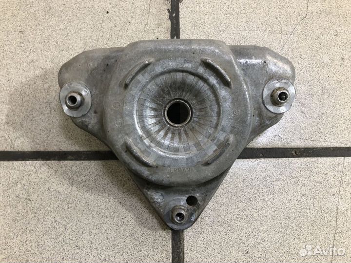 Опора амортизатора Audi A6 C6