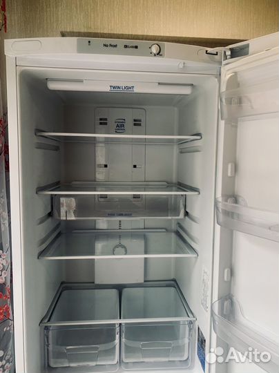 Холодильник indesit IBF 181 Хорошее состояние