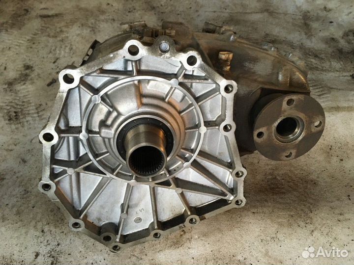 Коробка раздаточная (Infiniti QX56)