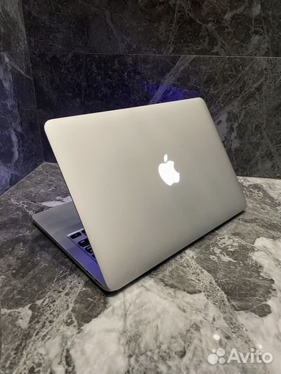 Apple MacBook Pro 13 2015 i5/8GB/120GB SSD