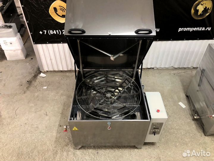 Автоматическая мойка деталей автомобиля