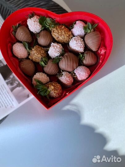 Клубника в шоколаде. Доставка в течение часа