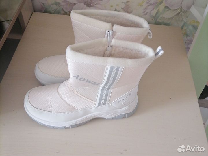 Сапоги женские дутики 41 размер