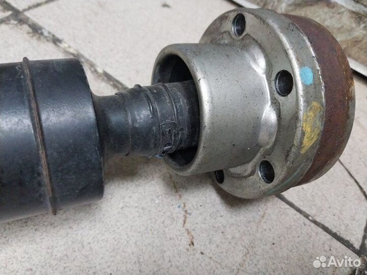 Карданный вал Jeep Grand Cherokee WK2 3.0 2018
