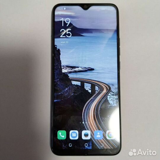 Телефон Tecno новый