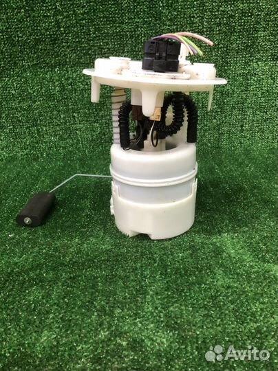 Топливный насос всборе Peugeot 308
