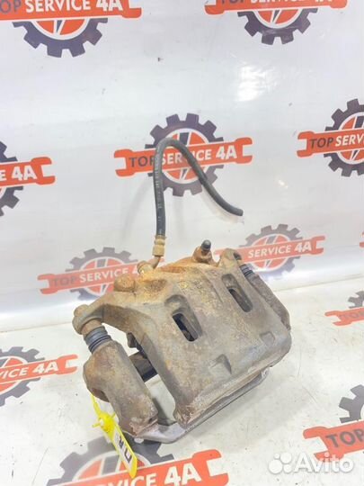 Суппорт передний правый Nissan Pathfinder R51