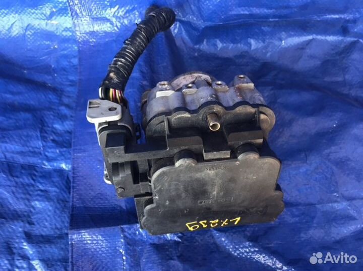 Блок abs Honda Odyssey RL1 J35A4 2004