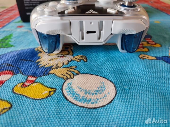 Flydigi Apex 4 Elite геймпад