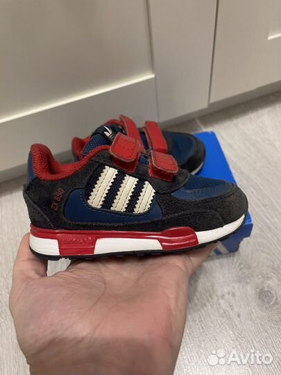 Кроссовки детские adidas zx 850 оригинал 22