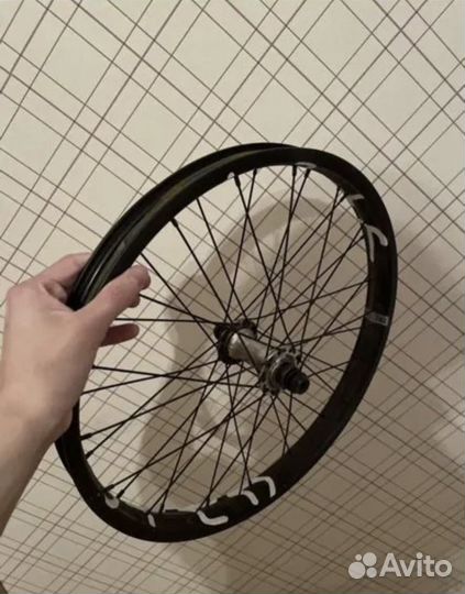 Переднее колесо на BMX