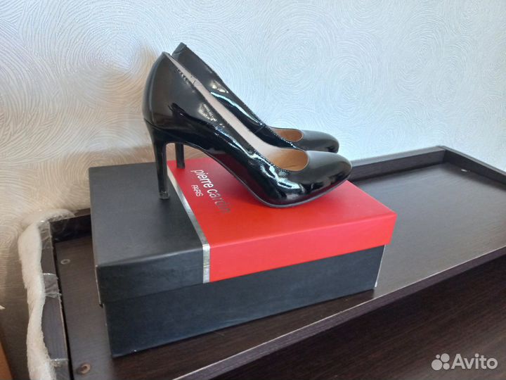 Туфли женские