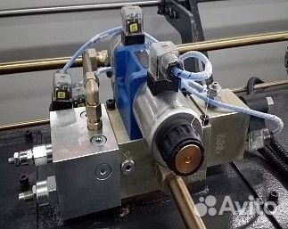 Листогибочный станок с чпу 4+1 MetalTec 50/1600