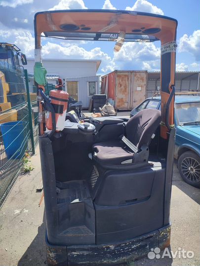 Штабелер (ричтрак) Rocla HX16F, 2006