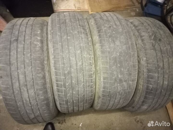 Bridgestone Dueler M/T 225/55 R18