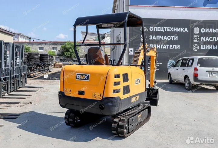 Мини-экскаватор Runmax RH22C, 2023