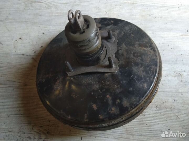 Вакуум Mitsubishi Lancer X / Renault Simbol