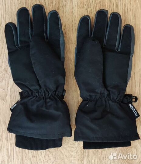 Перчатки новые futurino