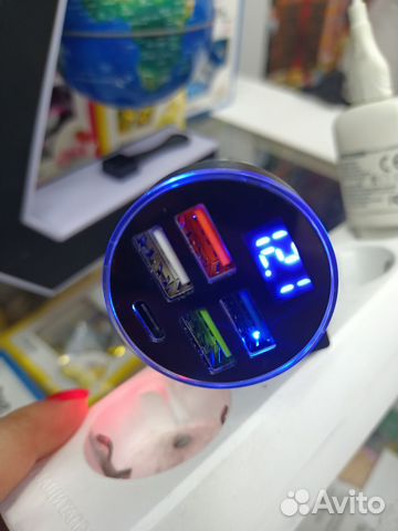 Автомобильное зарядное устройство 4USB входа/1 typ