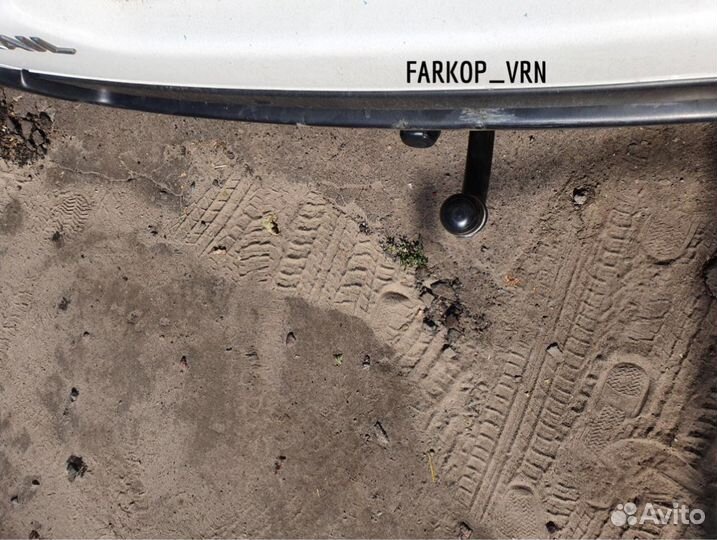 Установка фаркопа Bosal 4371-A на Nissan X-Trail