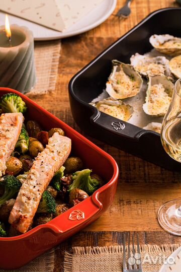 Peugeot Red 1,4л, 25х15,5см, красная