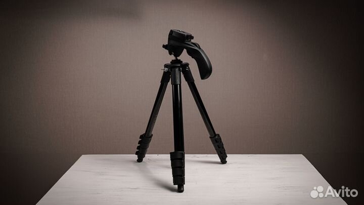 Штатив Manfrotto mkscompactacnbk Compact Action