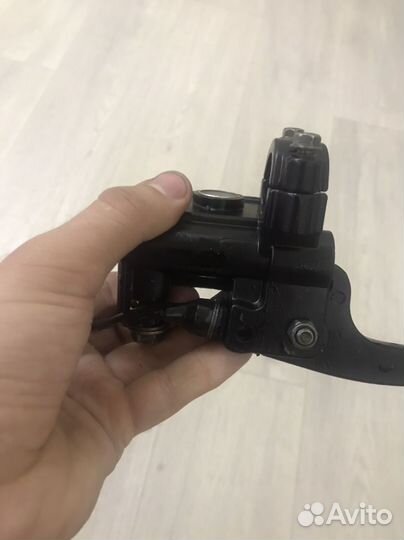 Машинка переднего тормаза мотоцикла/ эндуро