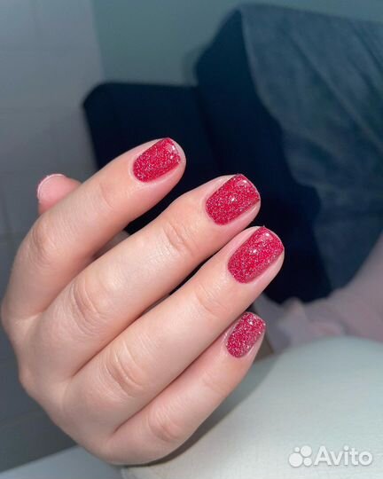 Мастер маникюра и педикюра