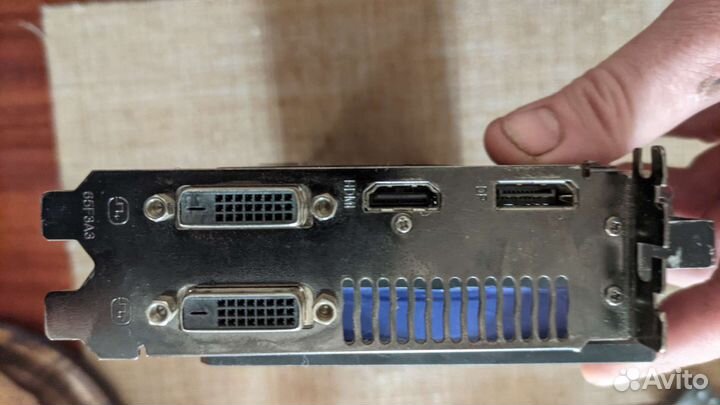 Видеокарта r9 290X