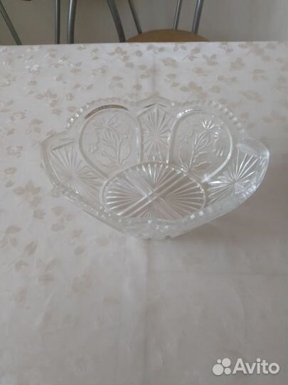 Ваза-салатник хрустальная в отличном состоянии