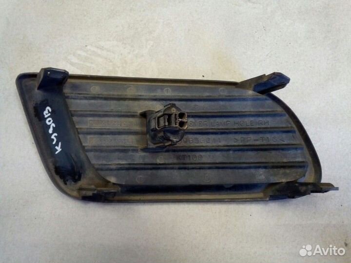 Заглушка бампера Mazda BT-50