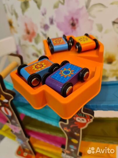 Трек гонки для малышей