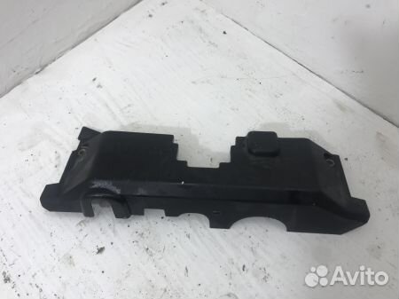 Крышка двигателя Тойота GS 1