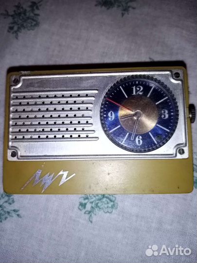 Часы будильник луч СССР