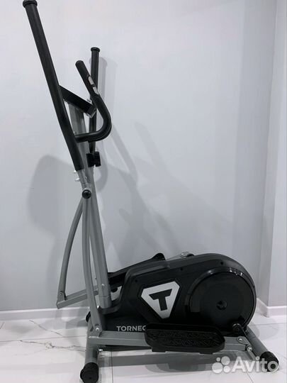 Эллиптический тренажёр