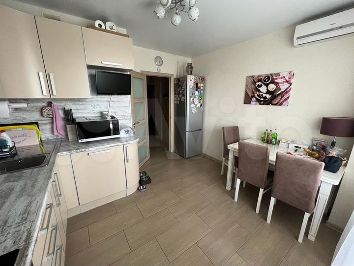 2-к. квартира, 62 м², 16/17 эт.