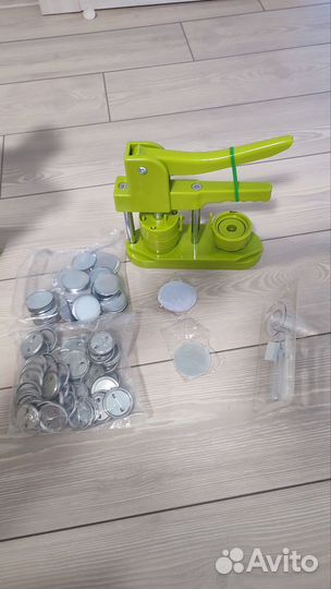 Изготовление значков