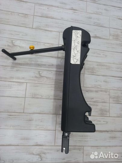Автолюлька recaro + база isofix 0-6 мес