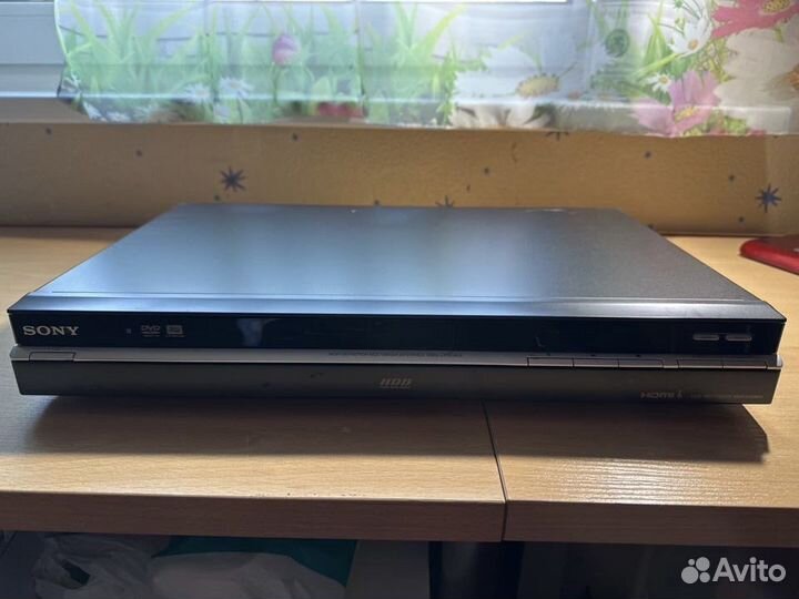 DVD/HDD-плеер Sony RDR-HX980