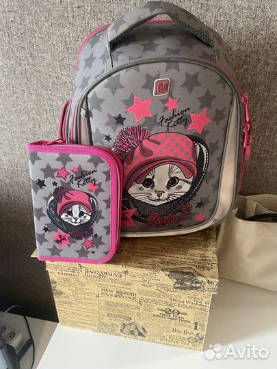 Школьный рюкзак