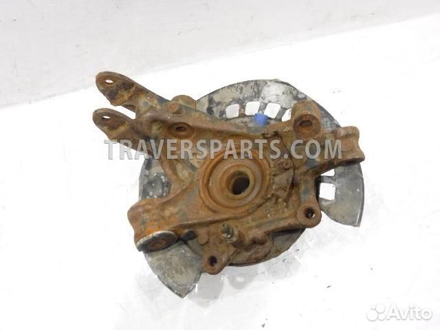 Кулак задний левый Ауди Q7 4L