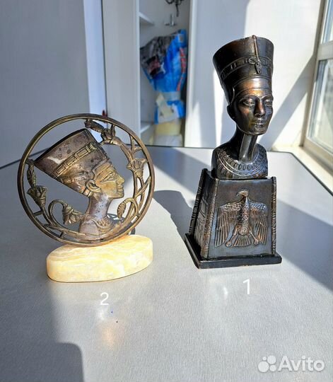 Бюст и барельеф Нефертити, бронза