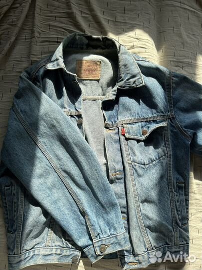 Джинсовая куртка Levi's