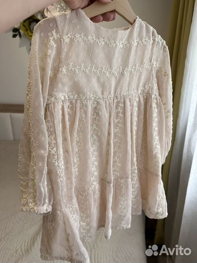 Нарядное платье Zara 104