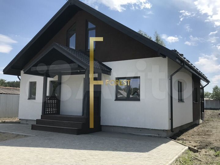 Дом 141 м² на участке 11 сот.