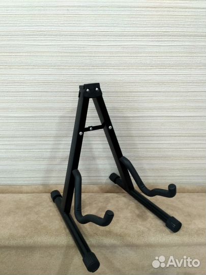Универсальная стойка для гитары (электро, акустика